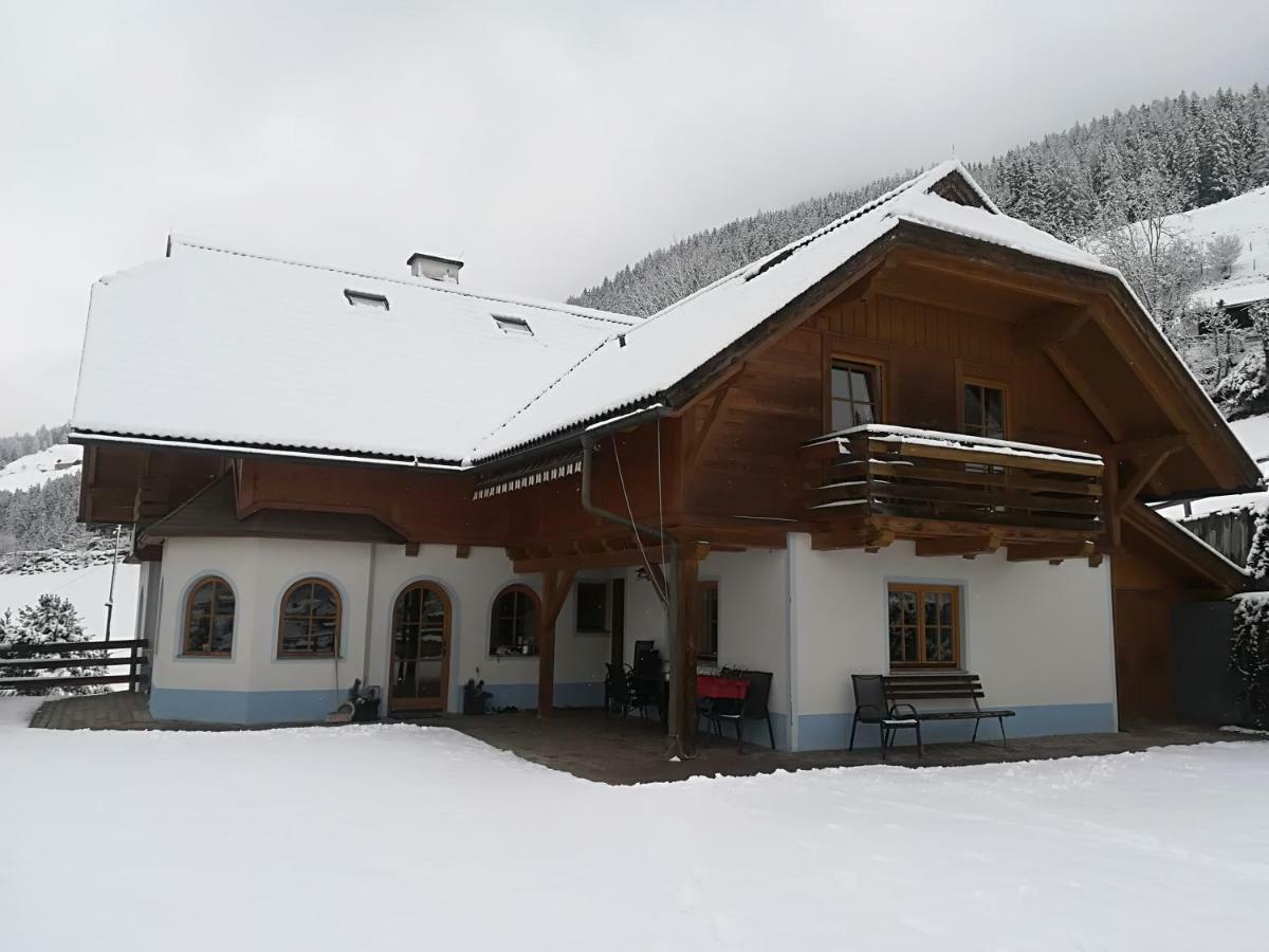 Gaestehaus Lassnig Ebene Reichenau Exterior photo